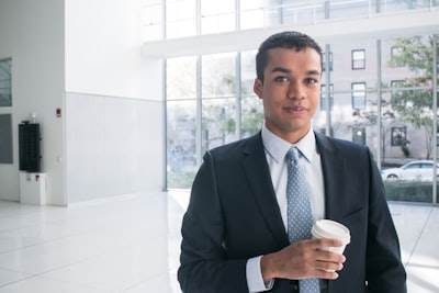 Beneficios de la Externalización de Inteligencia de Negocios