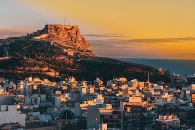 5 mejores expertos en IA conversacional para empresas en Alicante