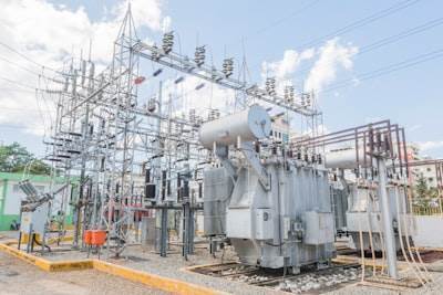 Arm y Meta anuncian una colaboración para mejorar la eficiencia energética de la IA
===============================================
Noticia: Arm, Meta Partner para mejorar la eficiencia energética de