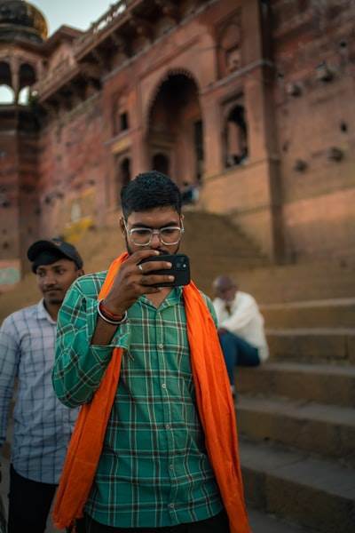India exige a los fabricantes de móviles instalar aplicación estatal de ciberseguridad