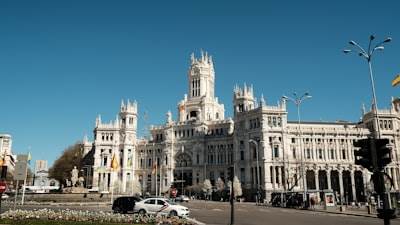 Los mejores especialistas en software web empresarial personalizado en Madrid