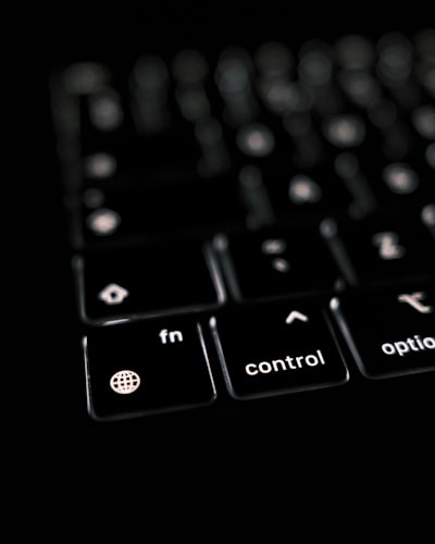 Control de agentes mediante lenguaje