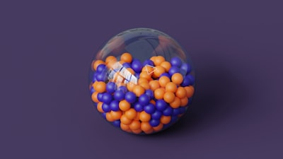 Mejorando predicciones de propiedades moleculares con modelado de enlaces e interacciones