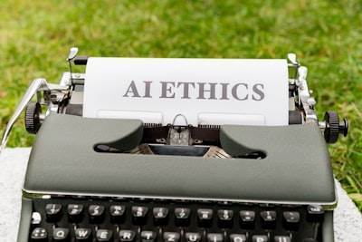Ética en la Implementación de IA: Equidad, Sesgos y Explicabilidad.