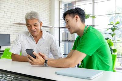 Beneficios de asociarse con una empresa de aplicaciones móviles