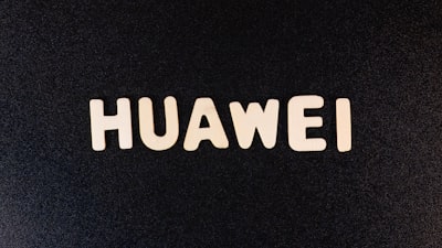 Huawei expande sus centros de datos de inteligencia artificial a nivel mundial con tecnología china.