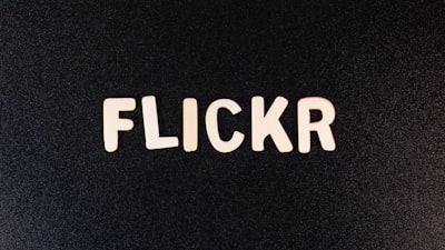 Flickr expone nombres y correos de usuarios