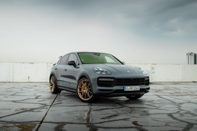 SUV deportivo que compite con el legendario 911