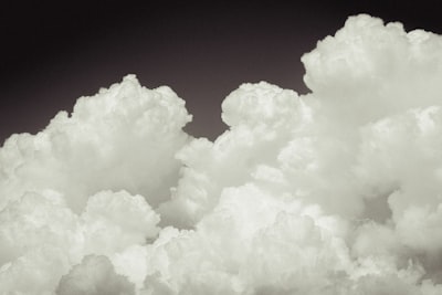 Consideraciones al elegir un socio de soluciones SaaS basadas en la nube
