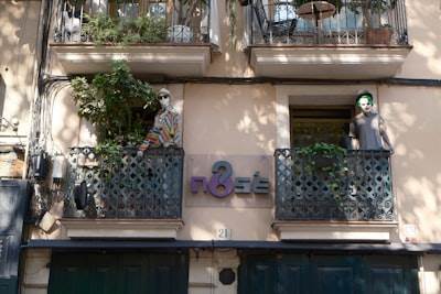 Socio de servicios empresariales n8n en Barcelona