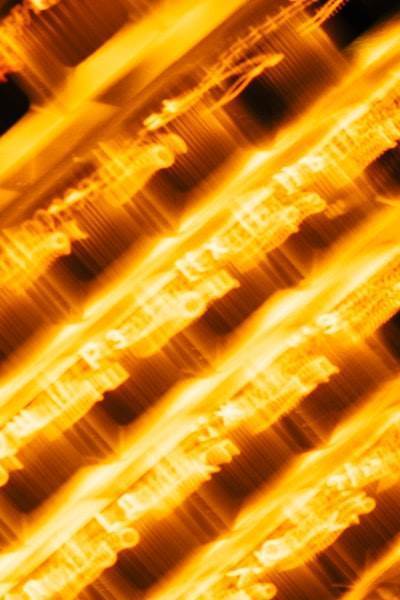 Managing AI Server Thermal Control with Adaptive Phase-Change Material Integration
