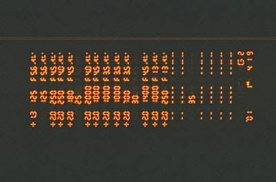 Using Binary Search to Find Insert Index in a Sorted JavaScript Array