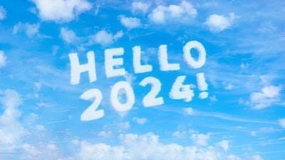 Title original: Verano 2025 está siendo sostén por joyas indie y AA
H2 optimizado para SEO: Indie y AA jewelry powering Summer 2025