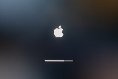macOS Golden Gate 27: transparencia y búsqueda mejorada