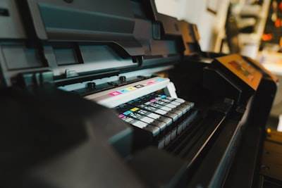 Razones para elegir una impresora local