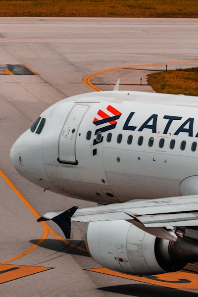 APT iraní ataca a empresas de aviación y software con herramientas actualizadas