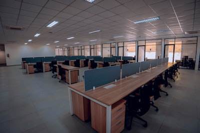 "Cómo dominar el modelo de coworking sin fines de semana: Ampliando horarios de trabajo para optimizar espacios de trabajo compartidos"
"Optimizing Shared Workspace with a 24/7 Coworking Model: Maste