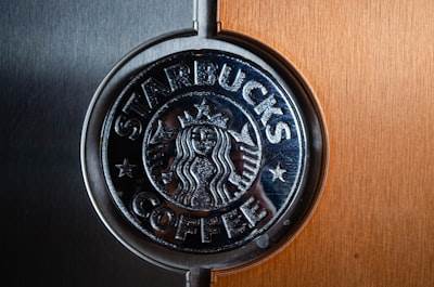 Política de ausencias y días por enfermedad en Starbucks