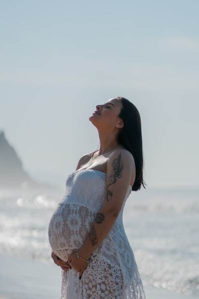 Cómo el Yogalates posparto puede ayudar a las nuevas mamás