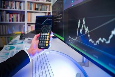 ¿Velocidad de resultados financieros con consultoría tecnológica?