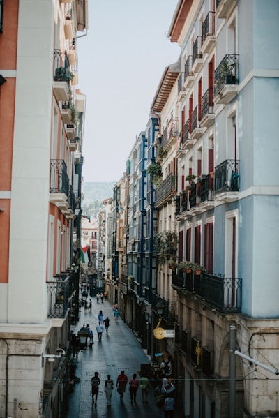 Servicio automatizado de limpieza de leads inválidos en Bilbao