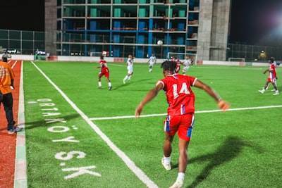 Yahoo emplea inteligencia artificial para ofrecer resúmenes de partidos en tiempo real.