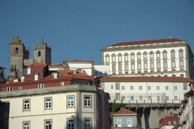 Empresa de serviços n8n em Portugalete