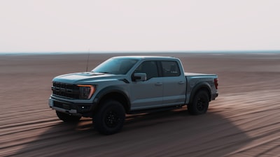 La pick-up eléctrica asequible de Ford se muestra en sitio oculto