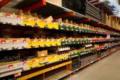 Factores que determinan el precio de la automatización de la gestión de inventario