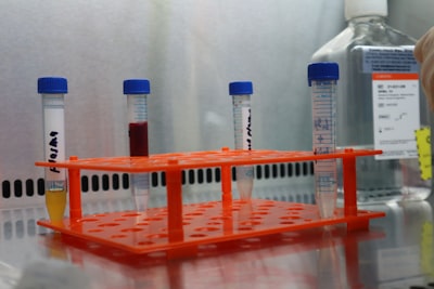 Optimización del cumplimiento de ensayos clínicos mediante IA