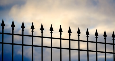 Contratos para Sistemas LLM
