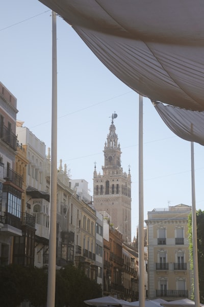 Guía definitiva para contratar empleados en Sevilla