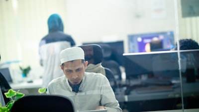 IA para ciberseguridad empresarial: Investigación de resiliencia de Nagabhyru