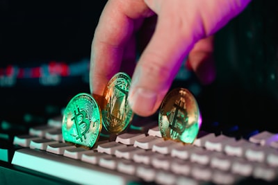 Lavador de dinero condenado por robo de $230 millones en criptomonedas