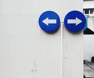 Dos filosofías para moldear tu modelo: Minimalista vs Diplomático