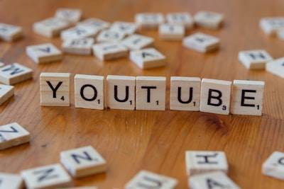 Consejos para crear Títulos y Miniaturas de YouTube con Crowdsourcing