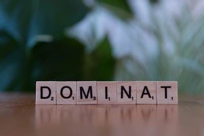Normalización vs. Desnormalización
