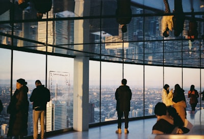 Expertos en escalando negocios con empleados de IA en Bilbao