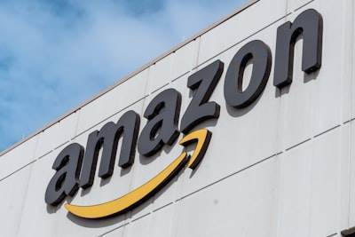 Amazon anuncia recorte de 14,000 empleos