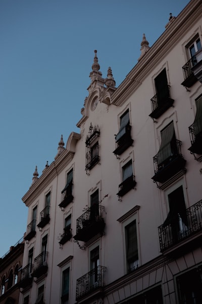 Top 3 Empresas de integración LLM en Sevilla
