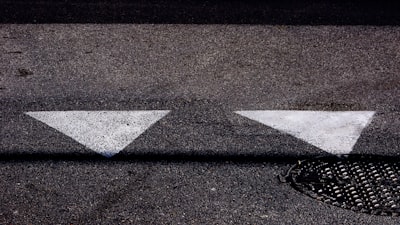 Diferencia entre RPA y AI alojada localmente o en la nube
