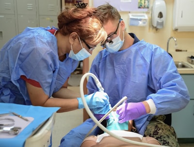 Desafíos de adopción en transformación digital para consultas dentales
