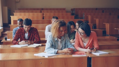 Superando el bloqueo del escritor en la educación superior