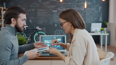 Mejora de la comunicación interna con automatización de gestión de licencias de SaaS
