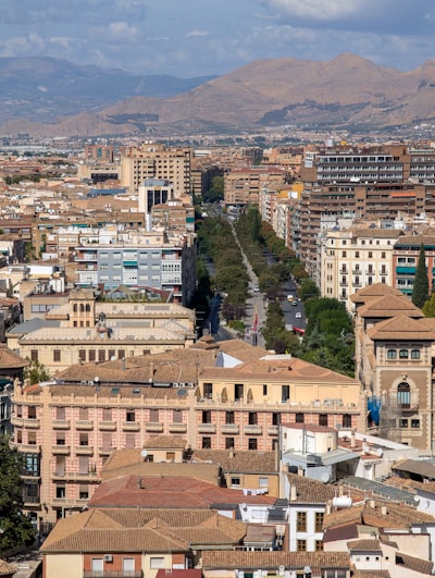 Top 20 empresas de automatización de informes ejecutivos en Granada