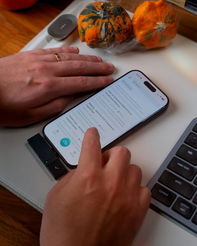 Desarrollo de aplicaciones ChatGPT en trabajo remoto e híbrido