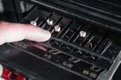 ¿Se puede respaldar o restaurar fácilmente la automatización de informes?