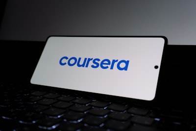 Servicios de desarrollo de software web empresarial en Ribeira