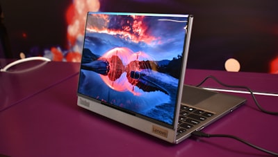 El concepto de laptop modular con doble pantalla de Lenovo