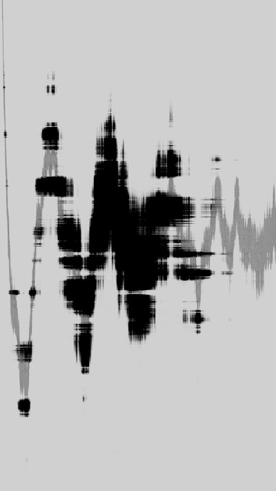 Aprendizaje por transferencia para predecir ruido tonal en VRF con señales termodinámicas y de vibración